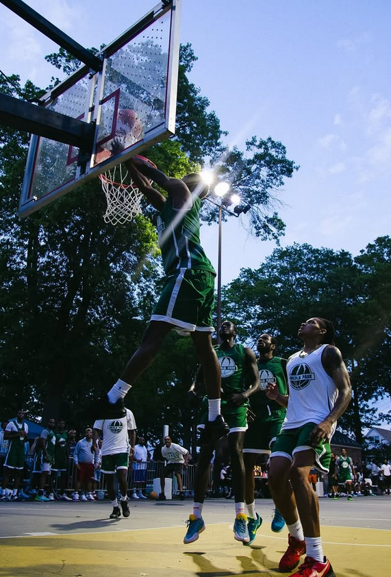 LINCOLN PARK CLASSIC